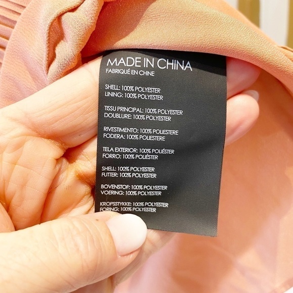 BNWOT Club Monaco Pleated swing top in peach - Picture 11 of 11